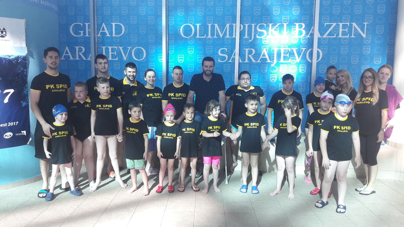 Bosnalijek donirao novu opremu Plivačkom klubu Spid